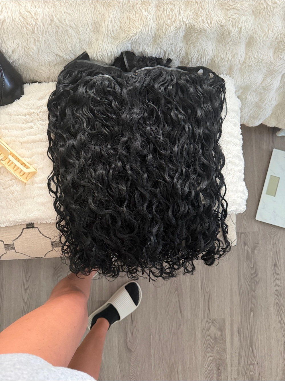 BELLAMI 3A Curly Clip-In Hair Extensions 24IN. - jet Black two packs of 240g.